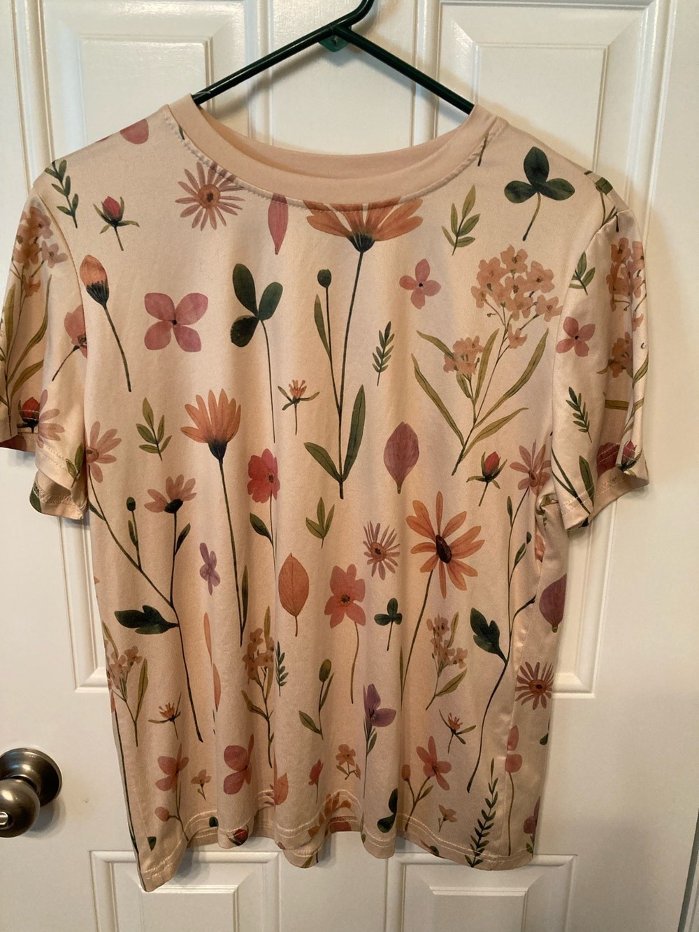 Floral Short-Sleeve Tee in Blush Pink